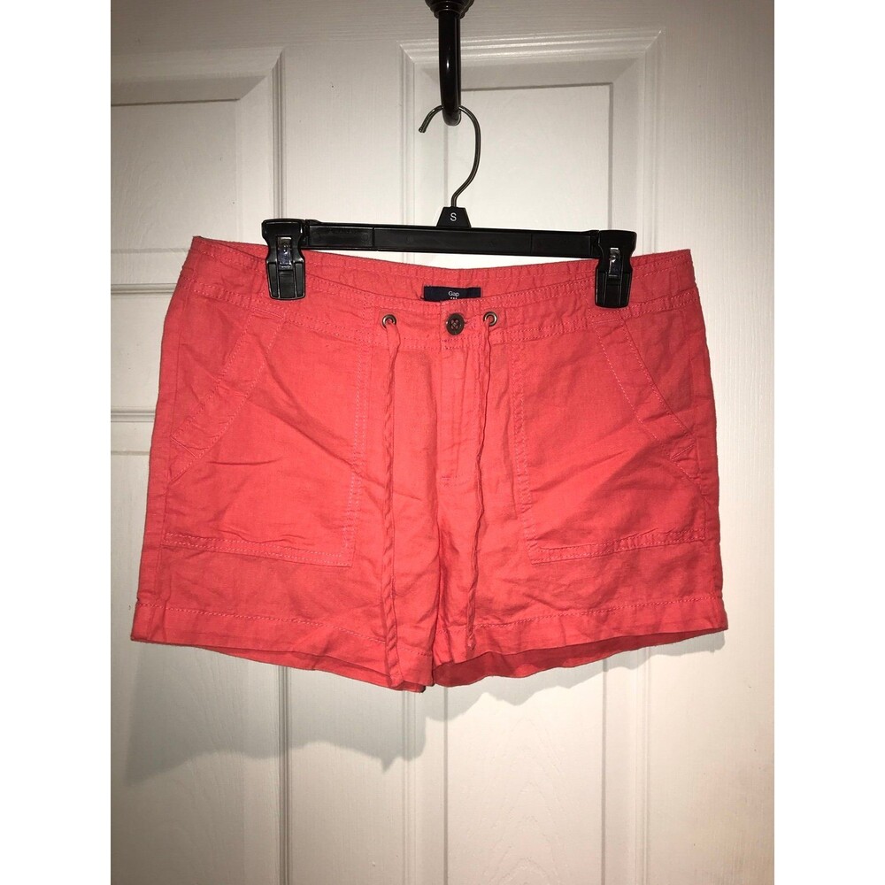 Gap Shorts with string size 4! Sooo cute! EUC